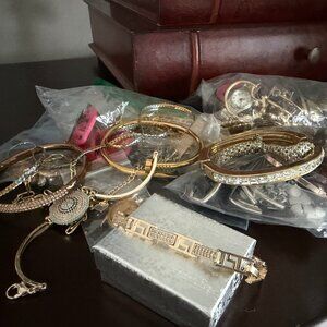 1lbs of mystery jewelry bag with 3 gold plated & silver pieces, Swarovski